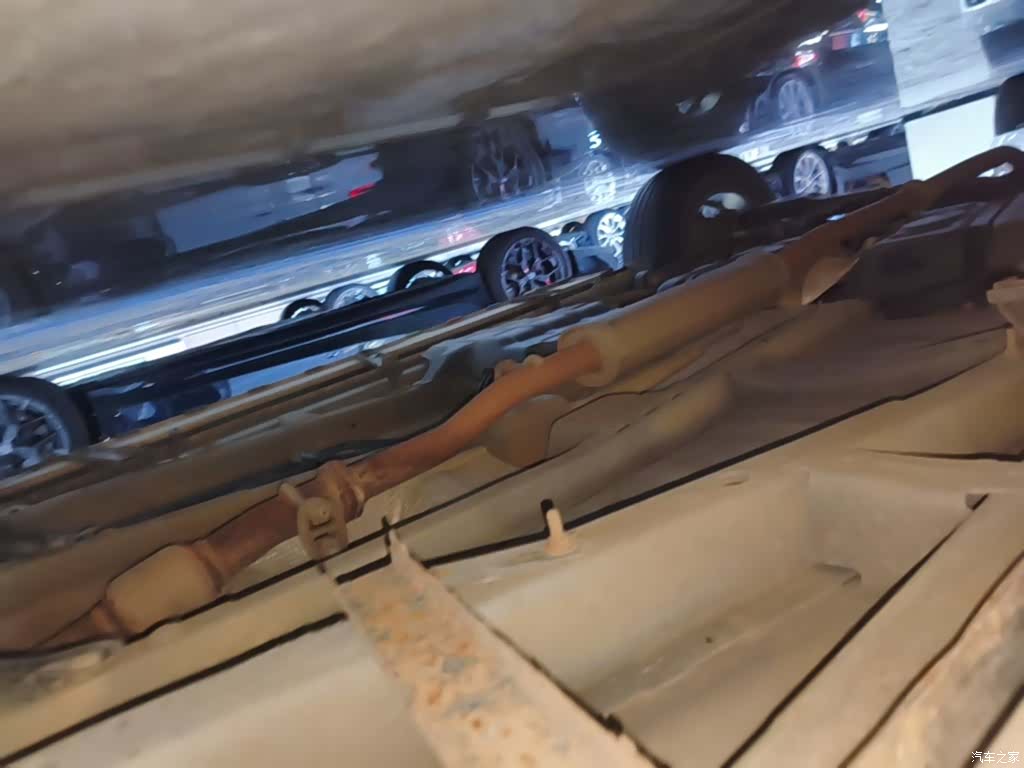 Geely X6, 2017 21