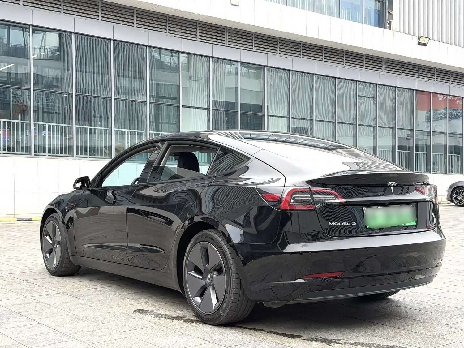 Tesla Model 3, 2022 9