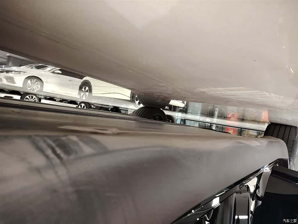 Tesla Model Y, 2023 21