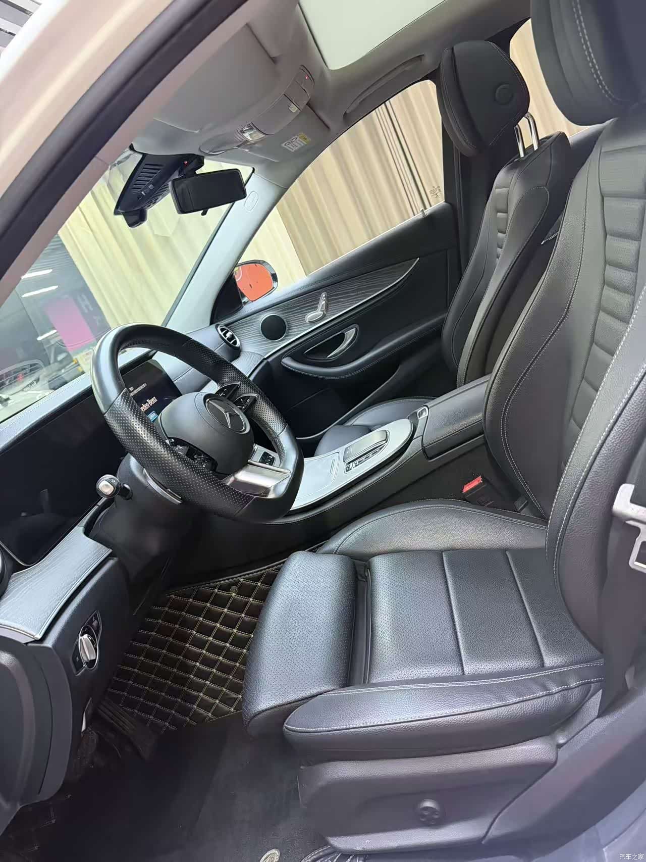 Mercedes-Benz E-Class, 2023 8
