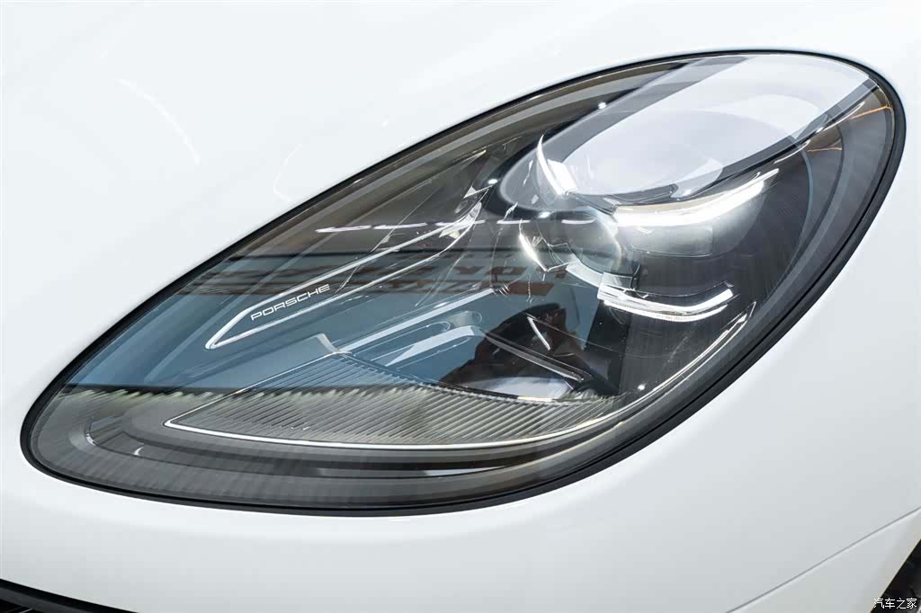 Porsche Macan, 2023 25
