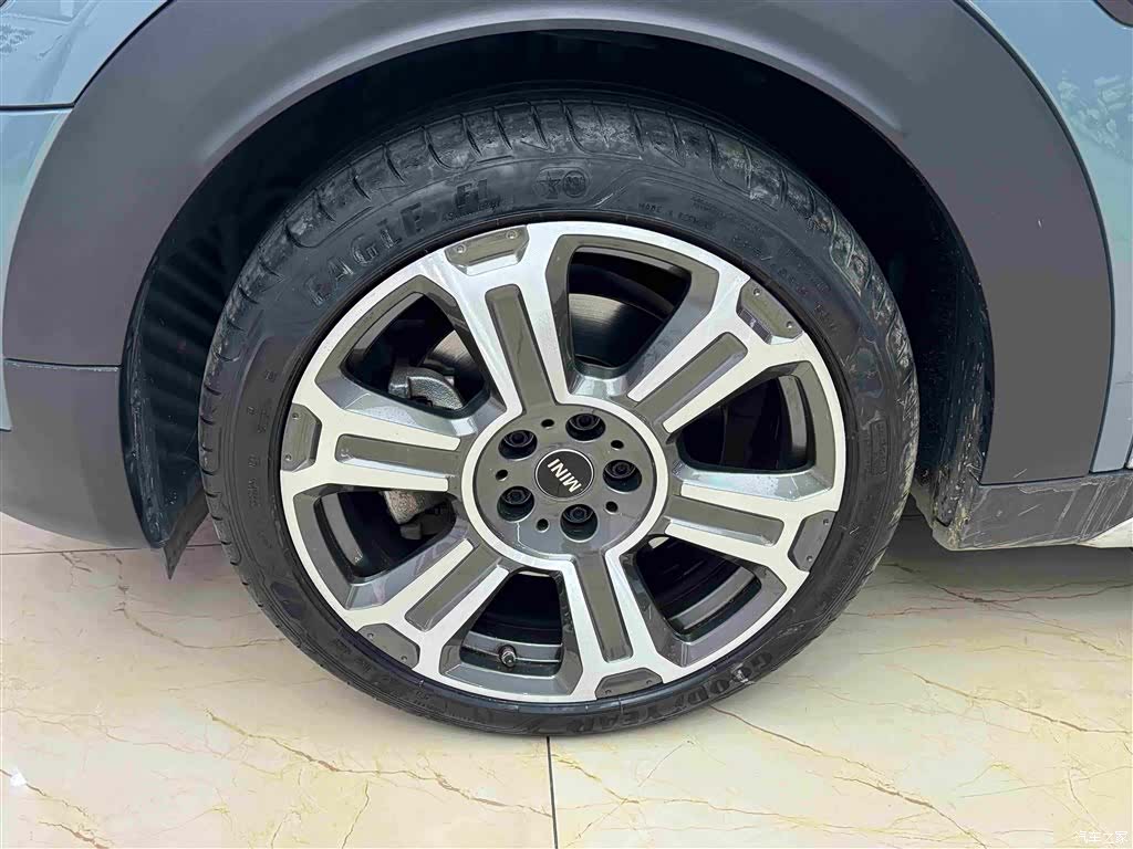 Mini Countryman, 2021 9