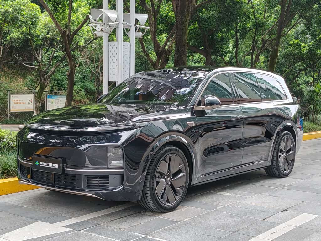Li Auto L9