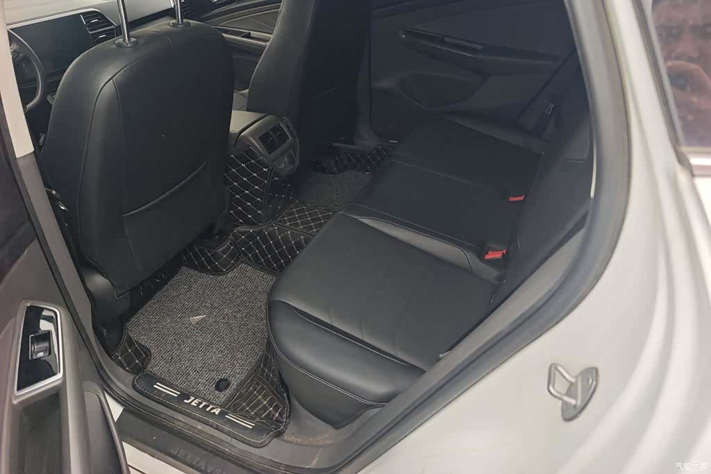 Volkswagen VS7, 2021 11