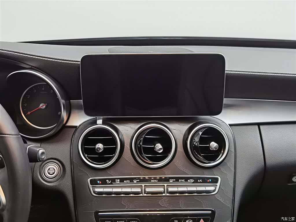 Mercedes-Benz C-Class, 2019 12