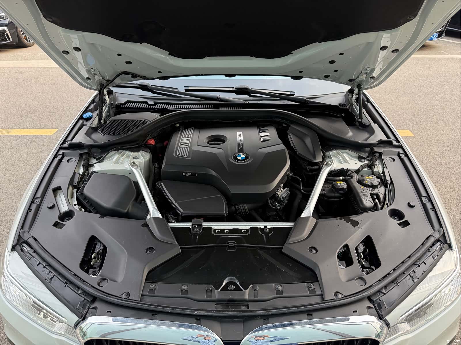 BMW 5 Series, 2018 24