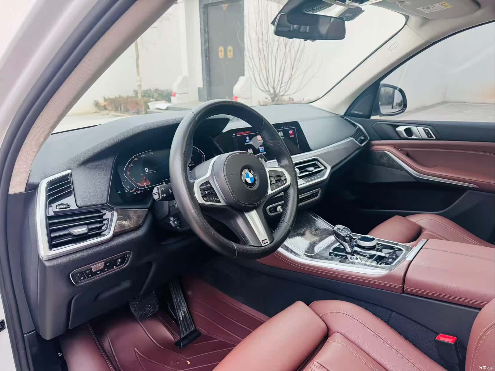 BMW X5, 2019 все фото