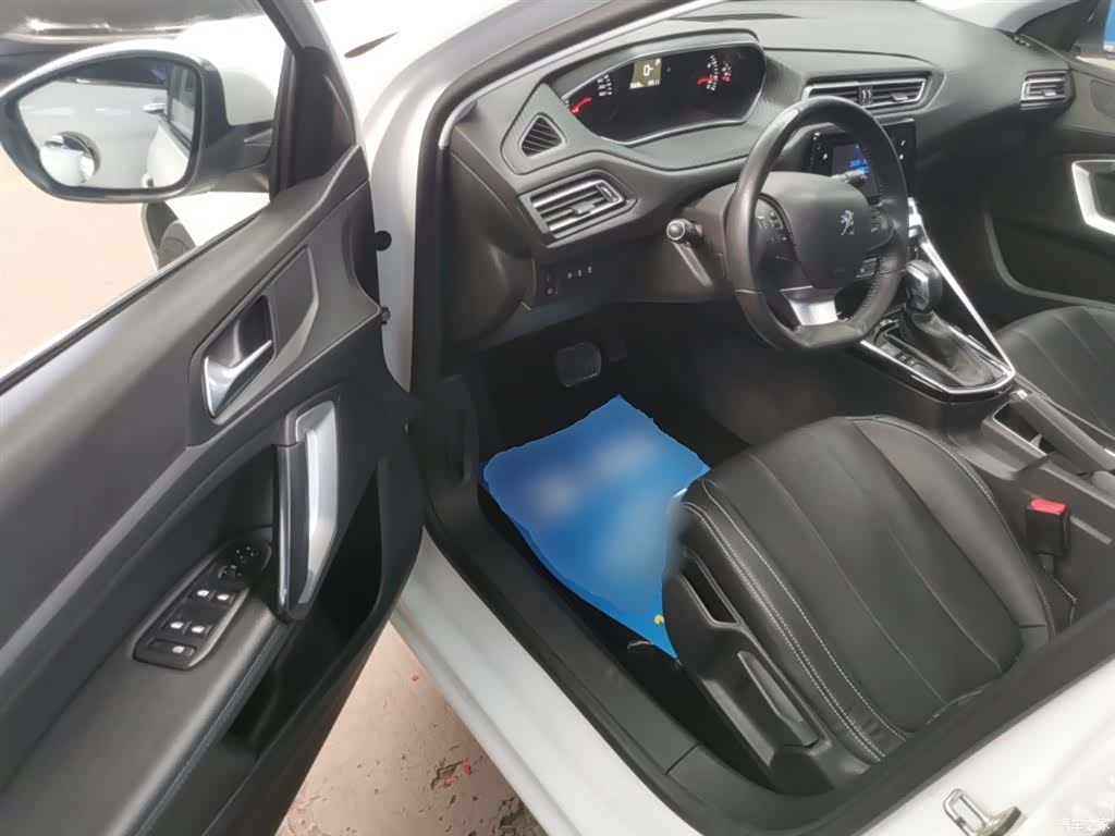 Peugeot 308, 2018 16