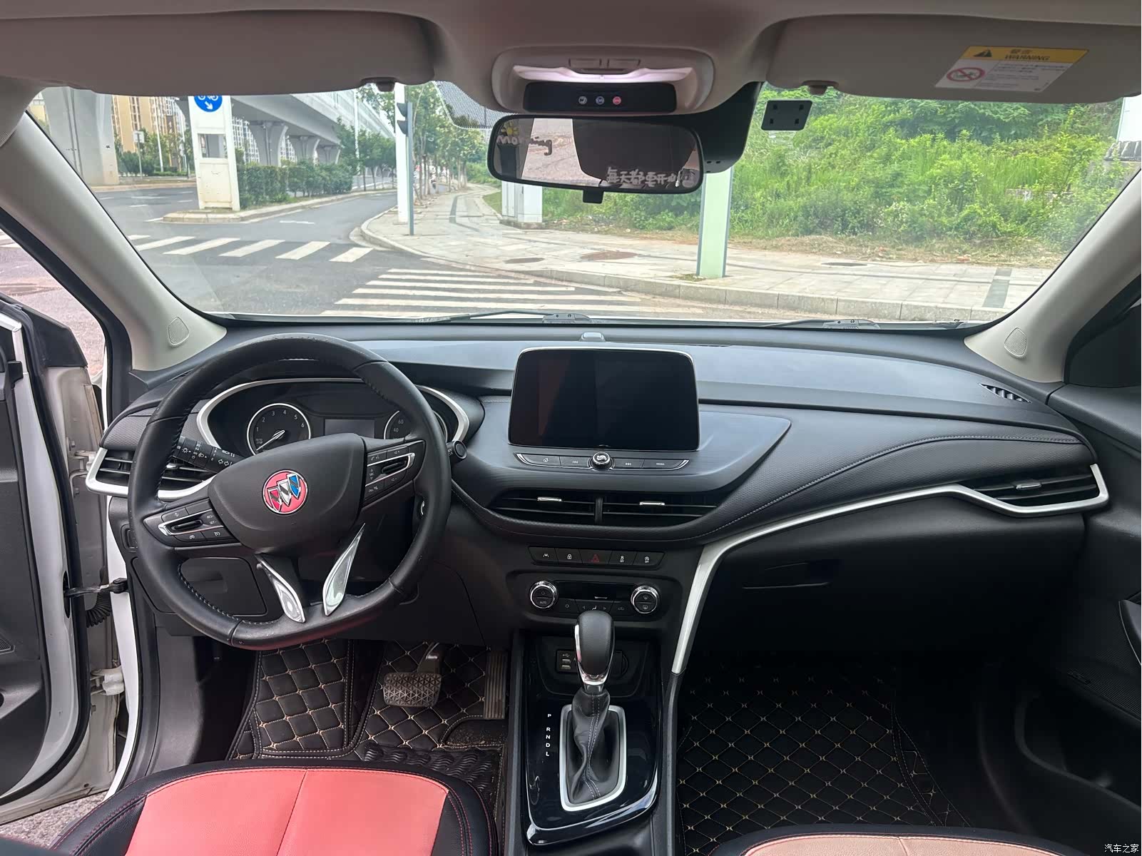 Buick Encore, 2020 8