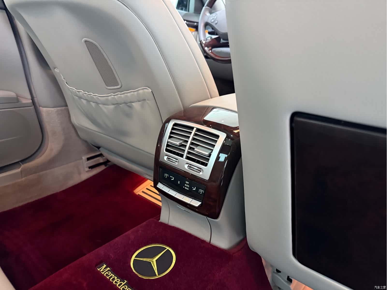 Mercedes-Benz S-Class, 2012 10