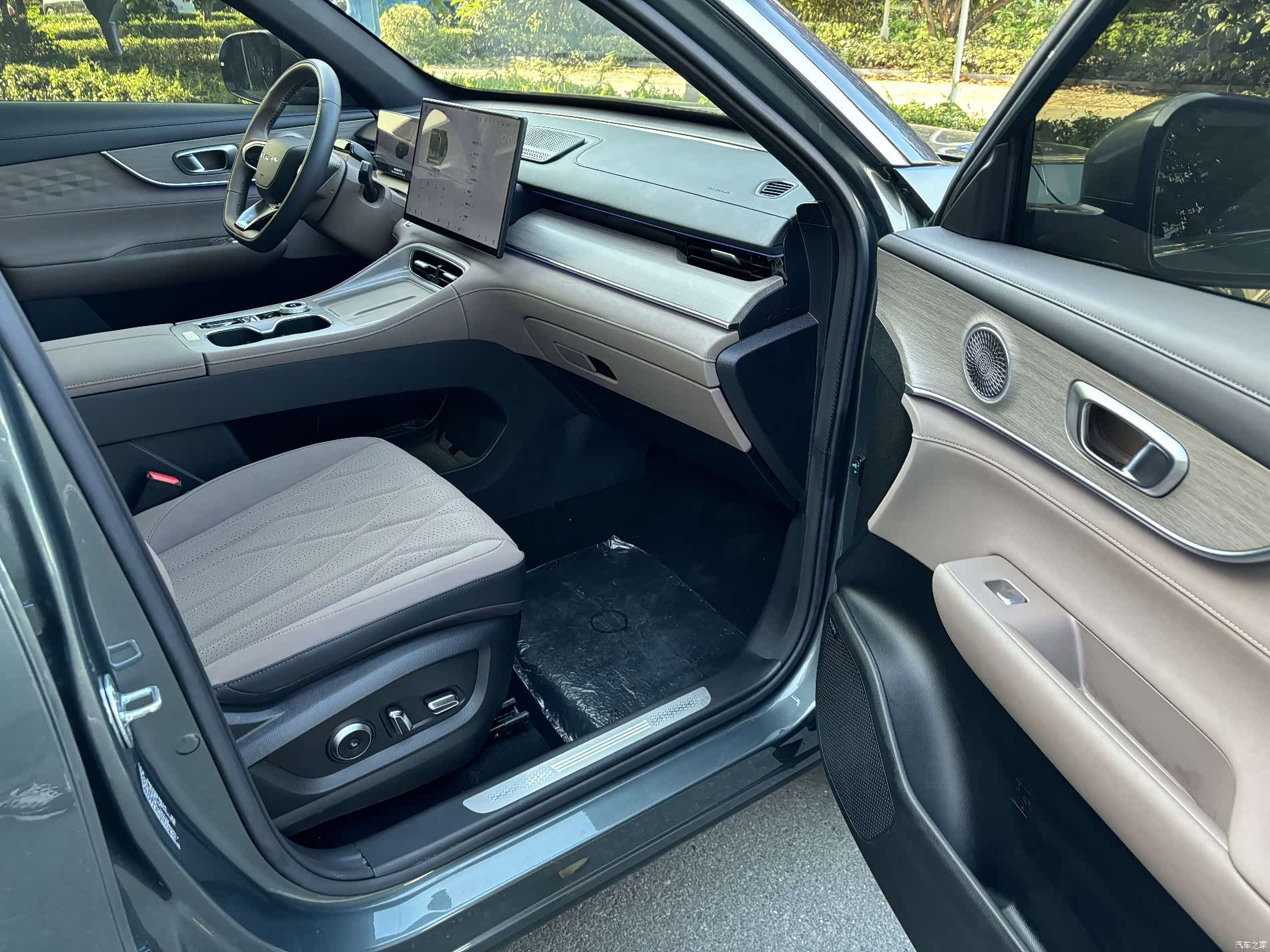 Chery Tiggo 8 Plus, 2024 16