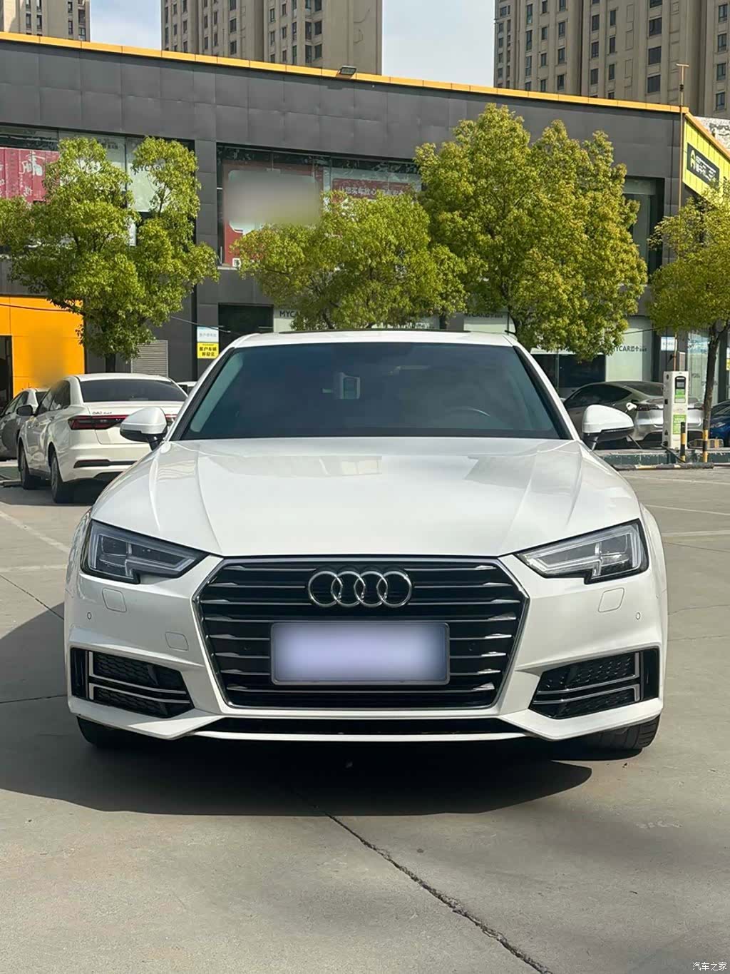 Audi A4L, 2019 7