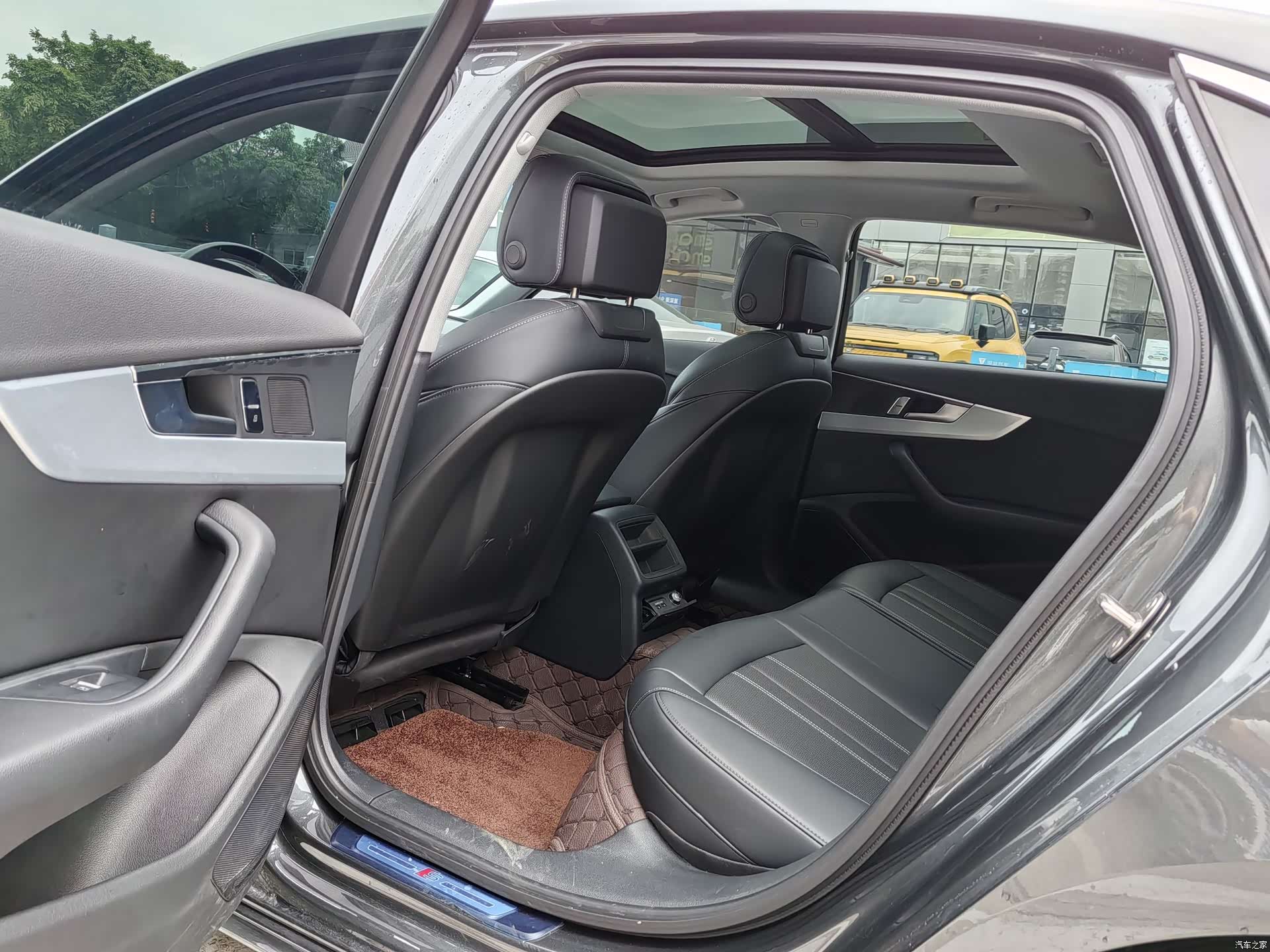 Audi A4L, 2024 9