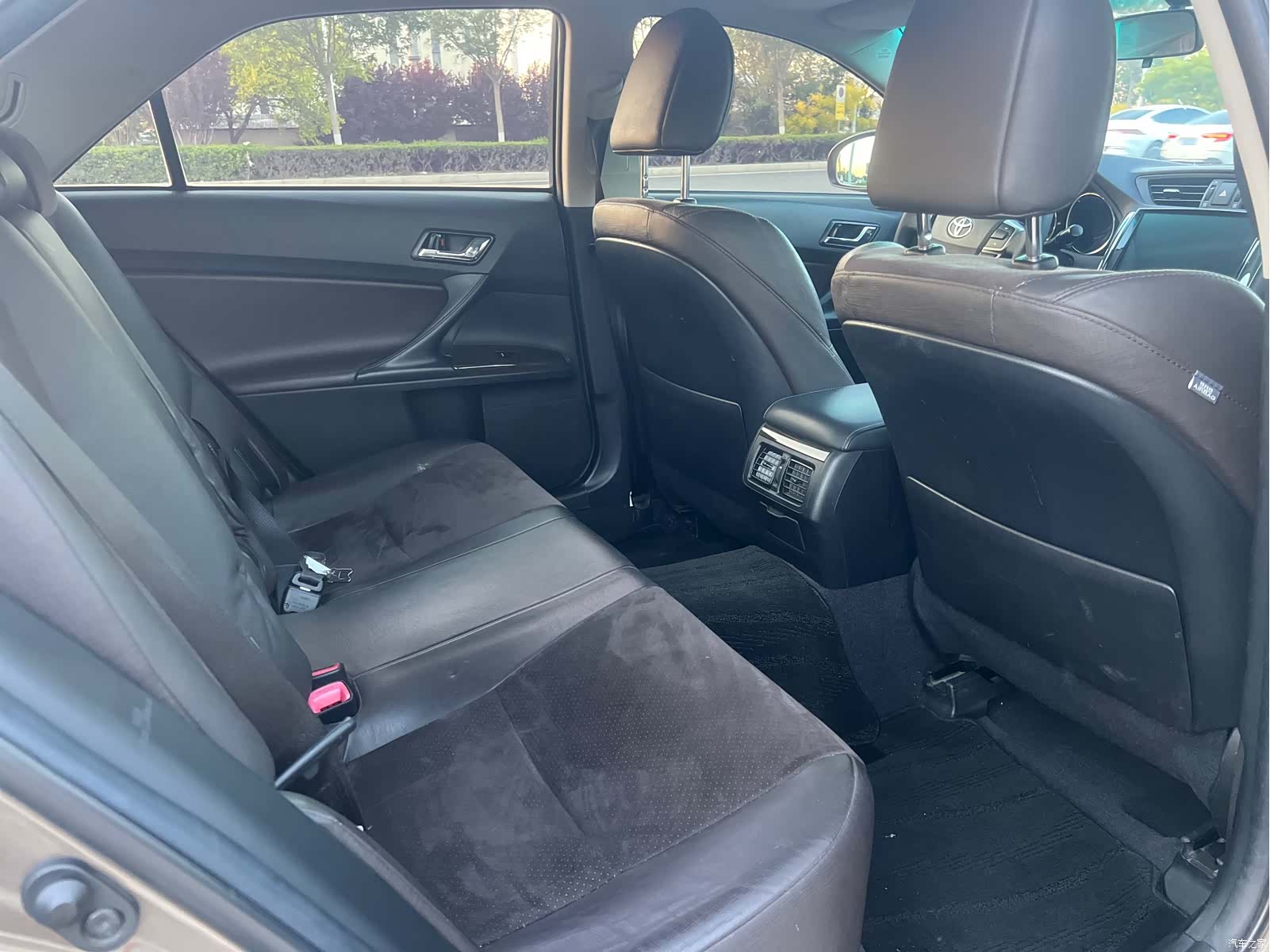 Toyota 2.5V, 2015 все фото