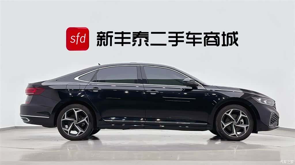 Volkswagen Passat, 2024 3