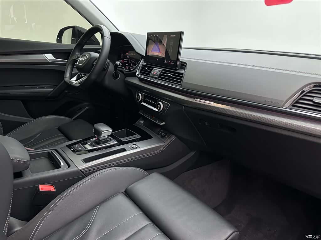 Audi Q5L, 2022 17