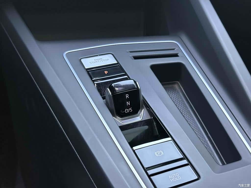 Volkswagen Golf, 2021 20