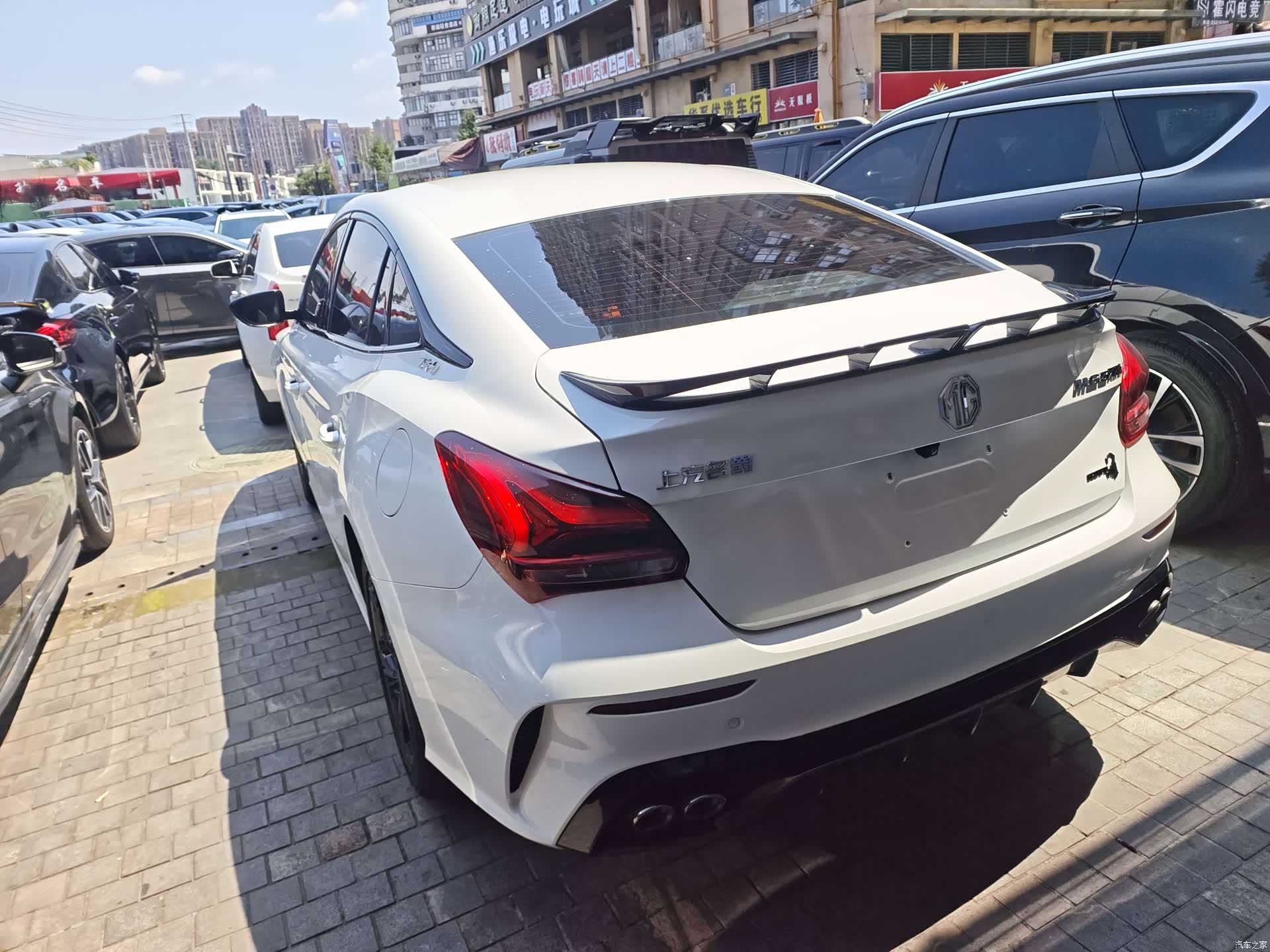 MG MG5, 2022 15