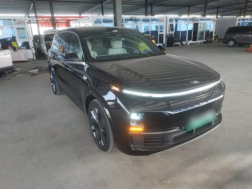 Li Auto Ideal L9