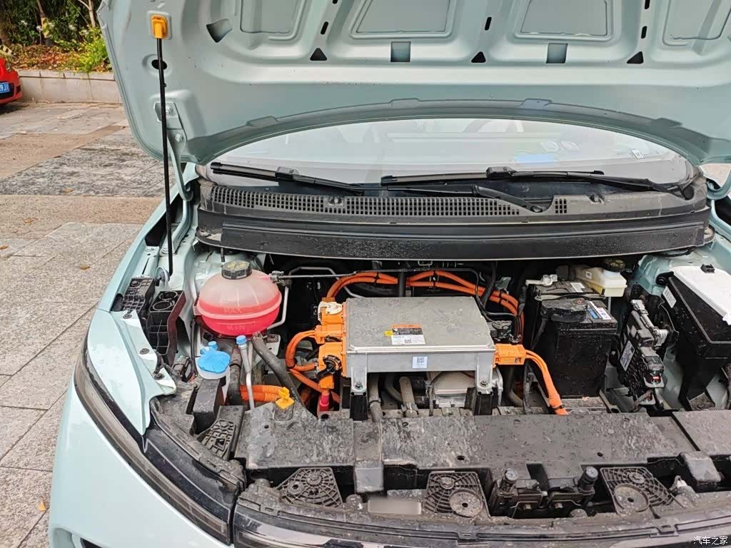 Geely E, 2024 21