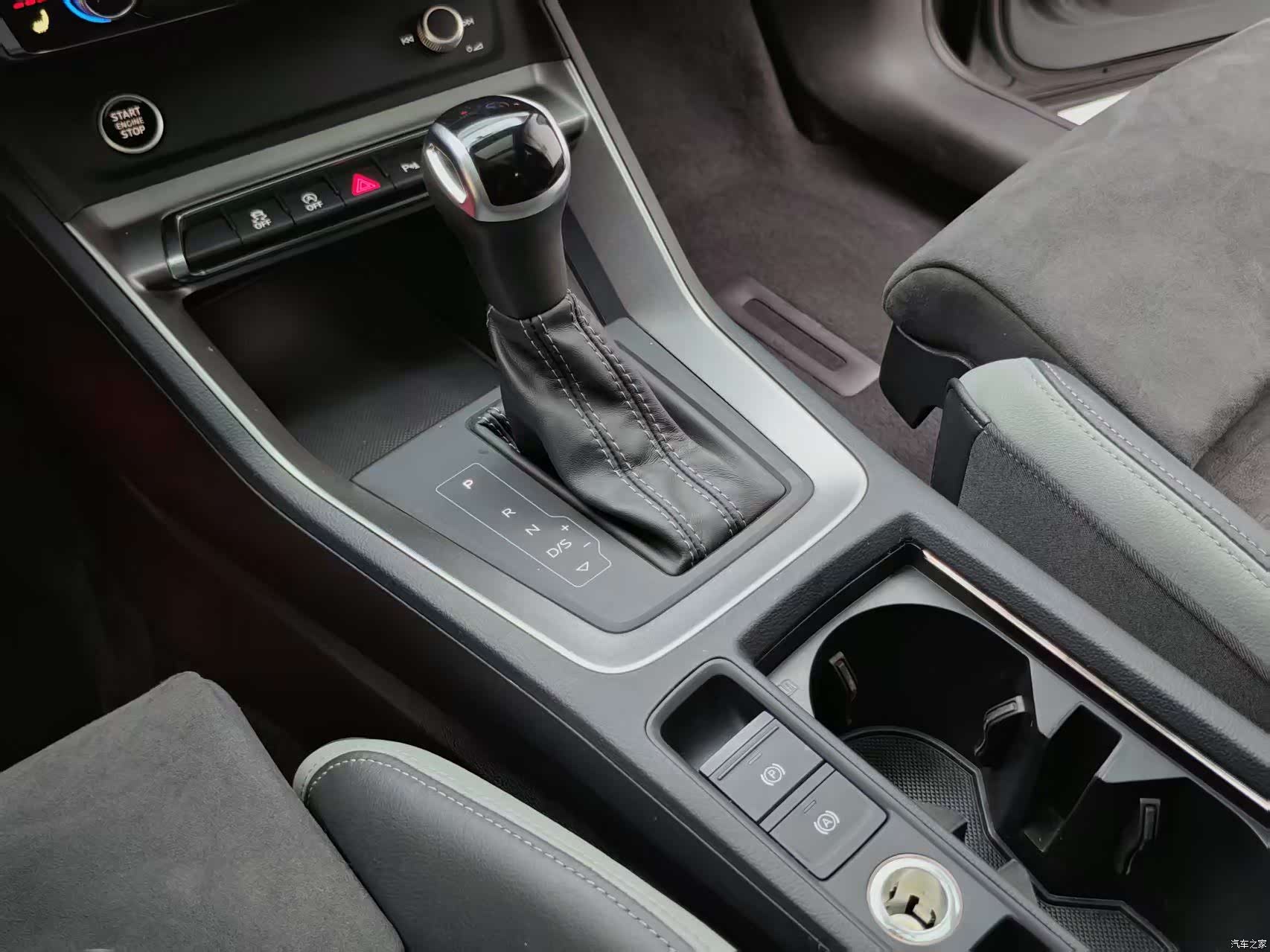Audi Q3, 2023 17
