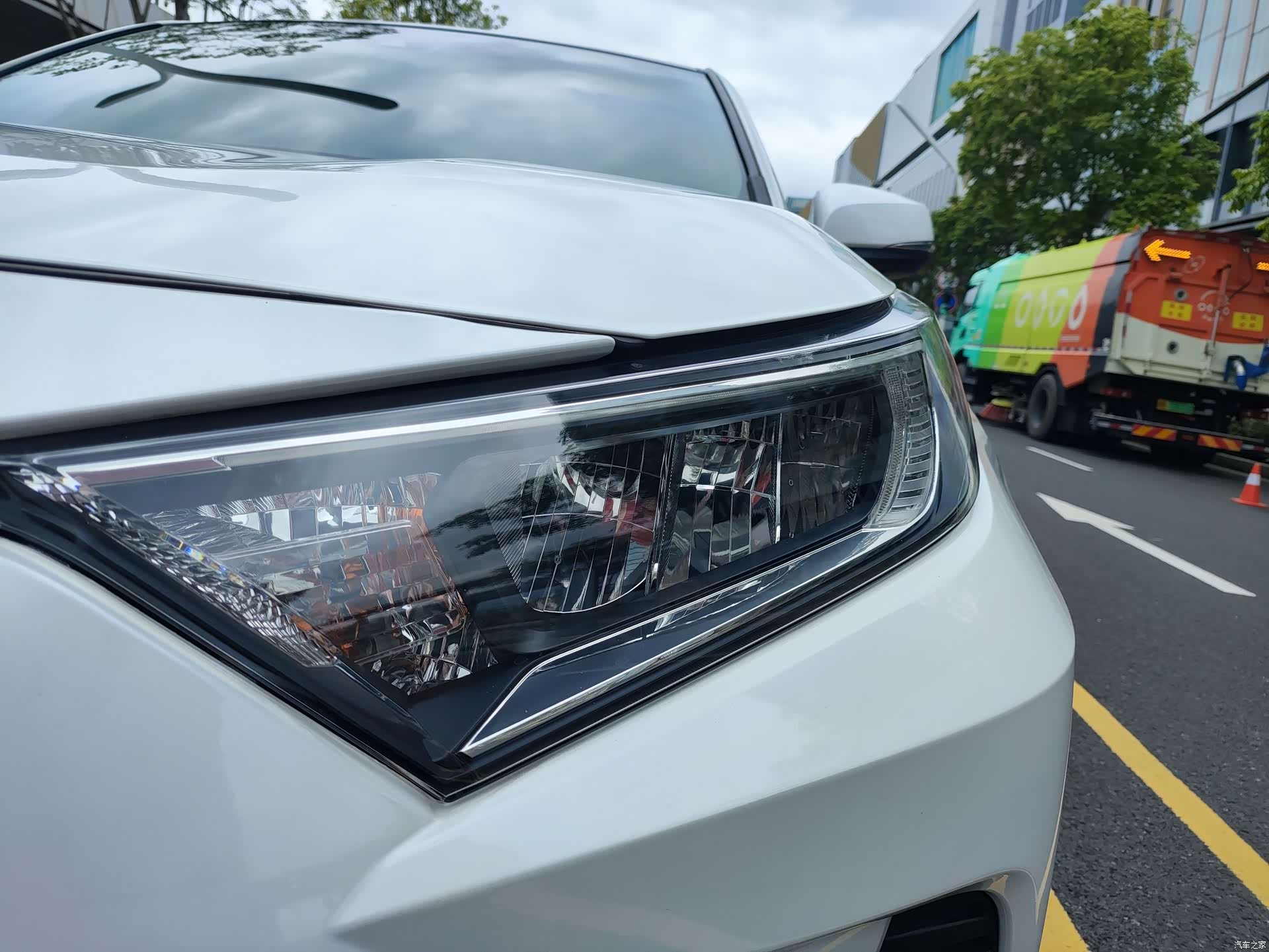 Toyota RAV4, 2023 17