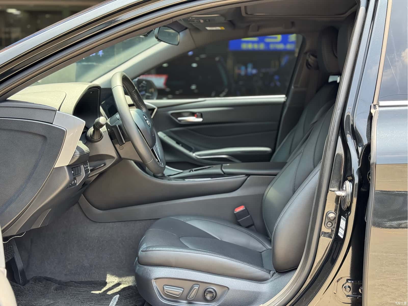 Toyota Avalon, 2023 7