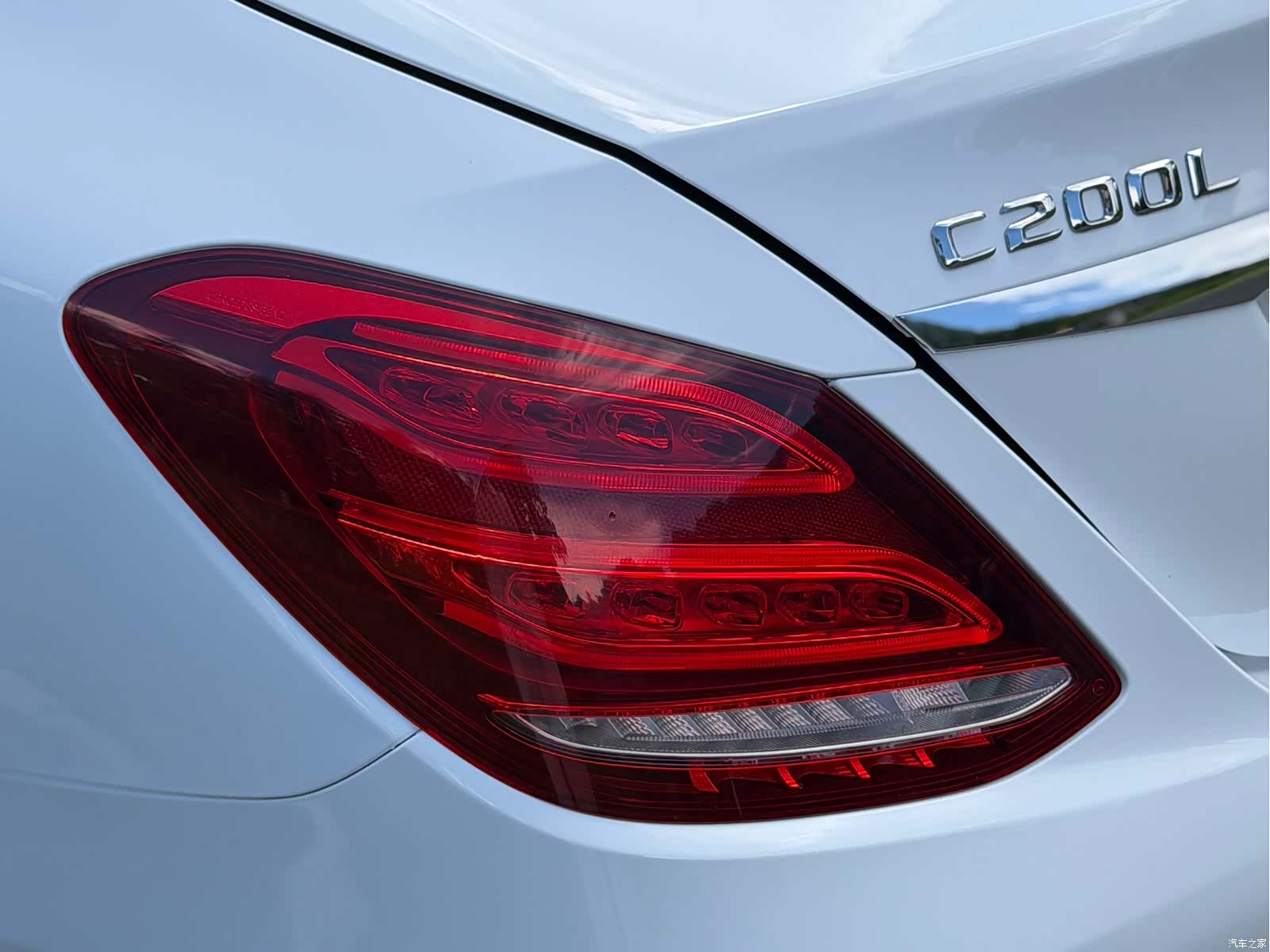 Mercedes-Benz C-Class, 2015 12