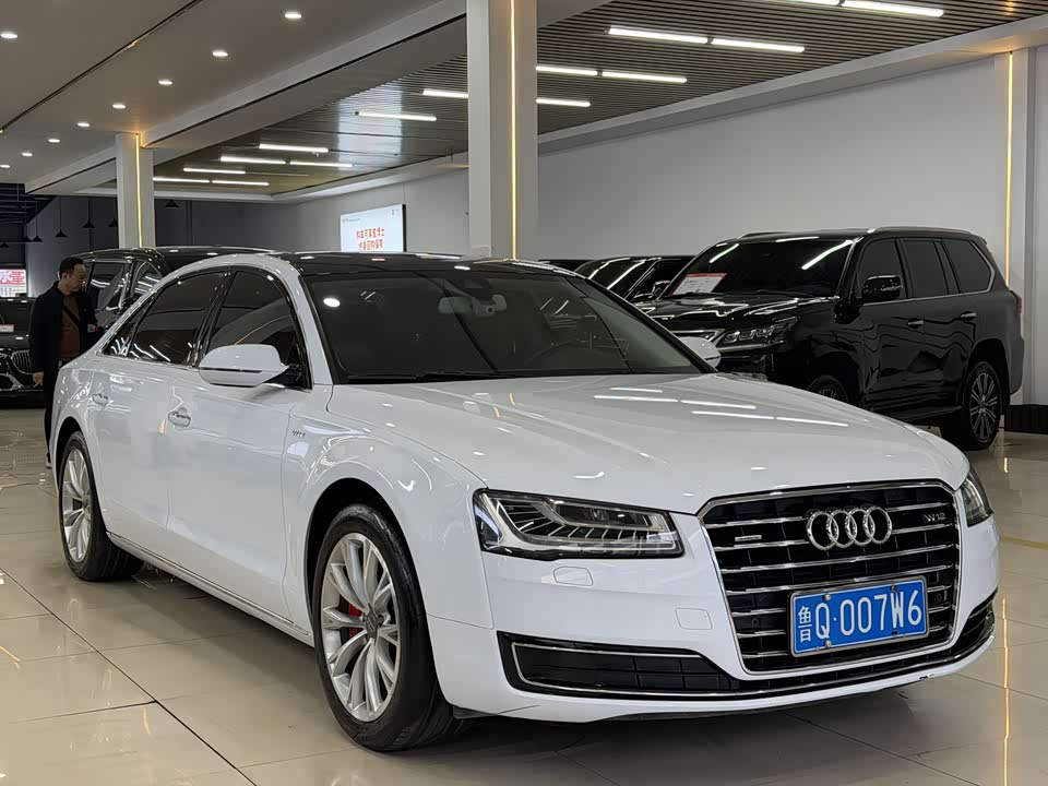 Audi A8