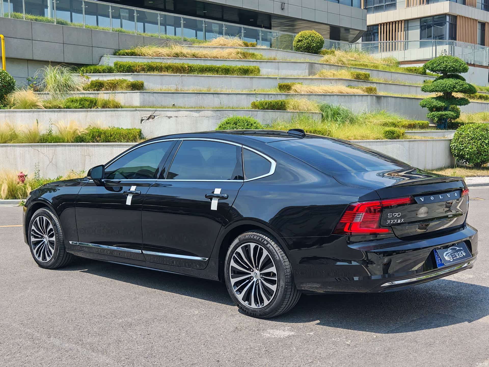 Volvo S90, 2025 все фото