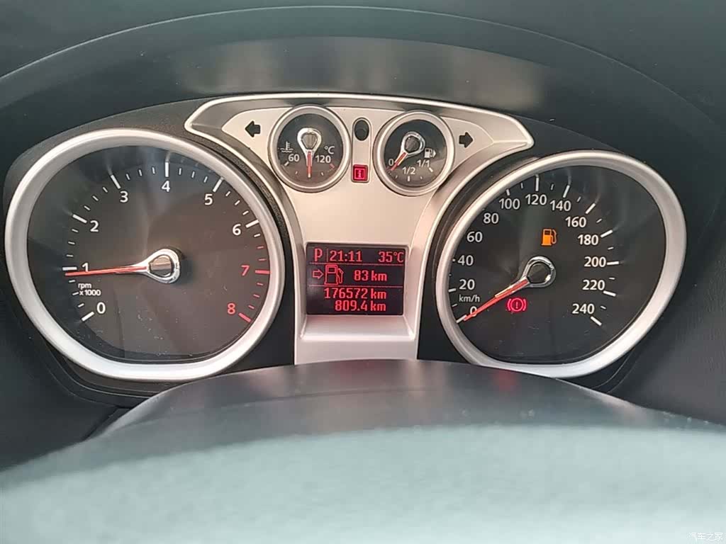 Ford Focus, 2014 12
