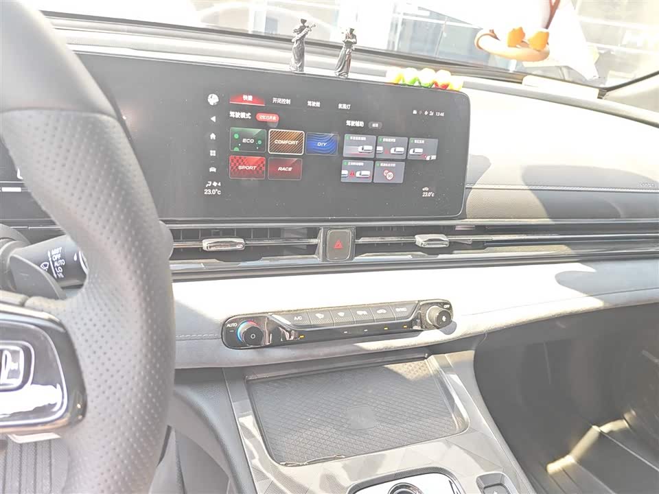 Trumpchi Shadow Leopard