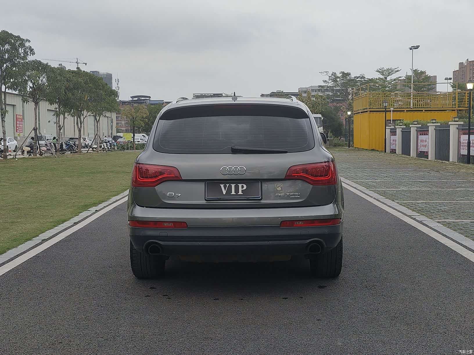 Audi Q7, 2015 7