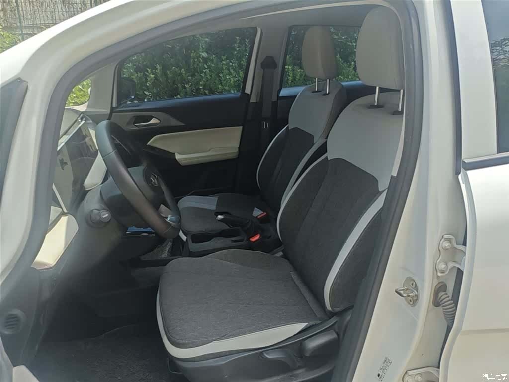 Geely E, 2024 15