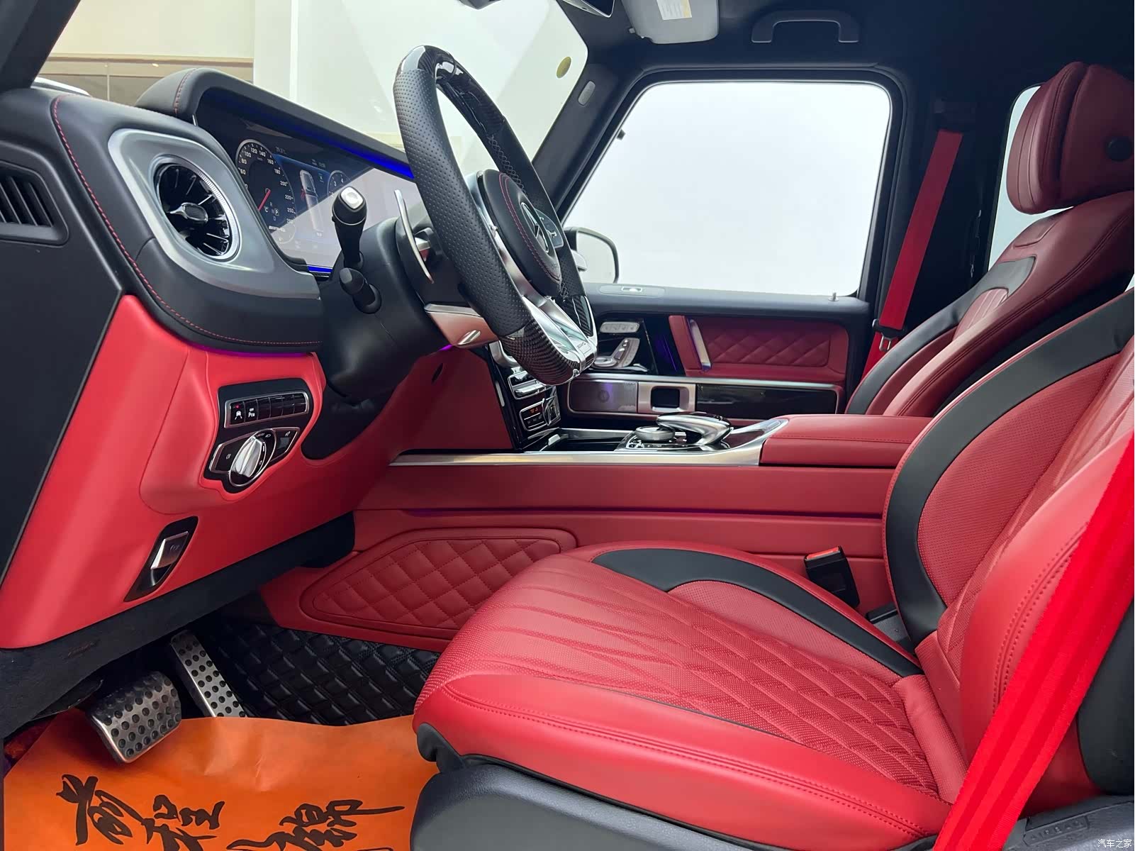 Mercedes-Benz G-Class, 2022 11