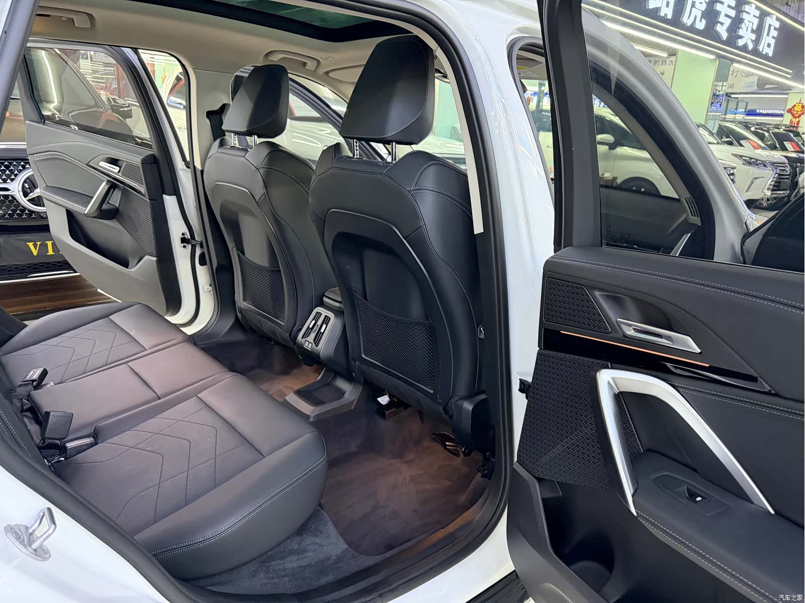 BMW X1, 2024 9