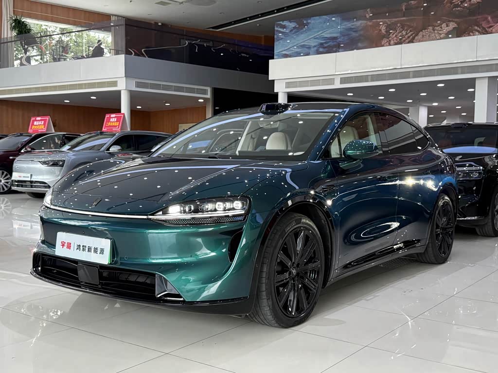 Luxeed R7