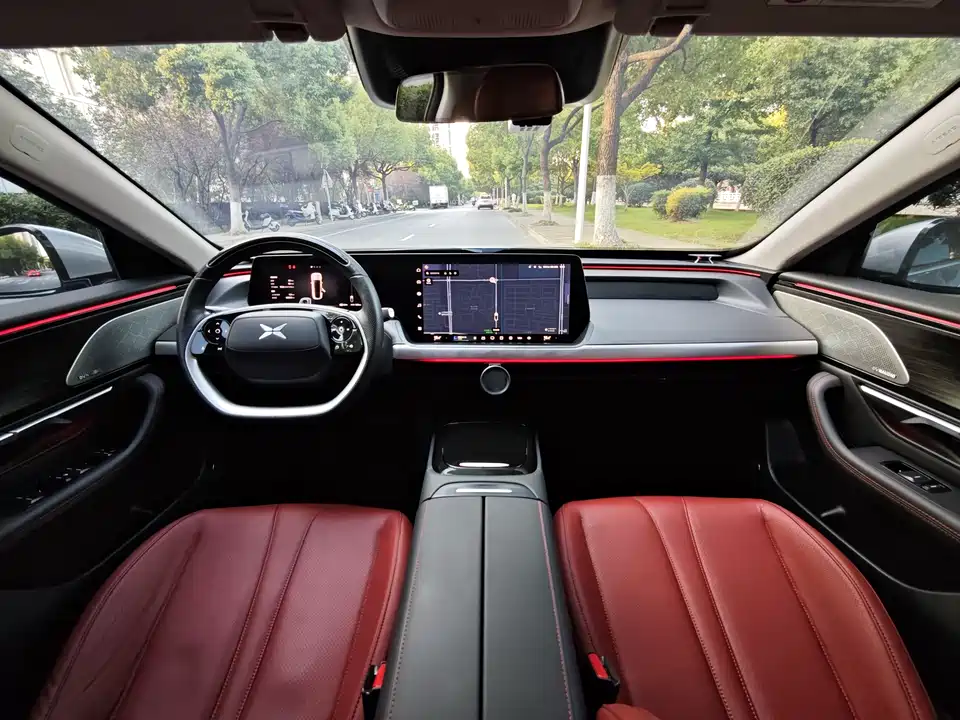XPENG P7