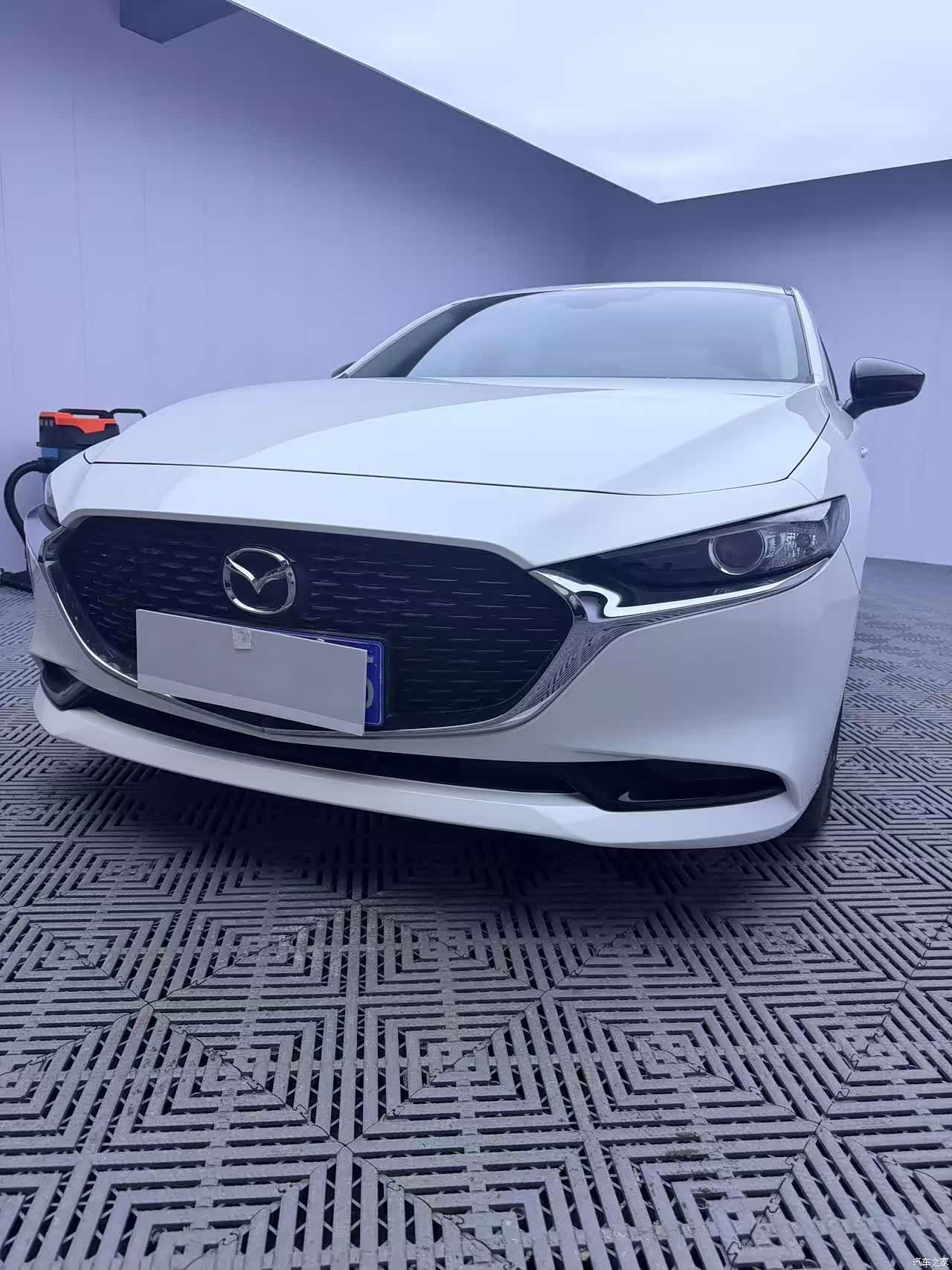 Mazda Mazda3, 2022 1