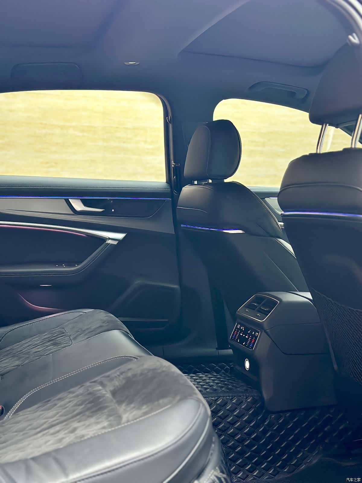 Audi A6L, 2022 8