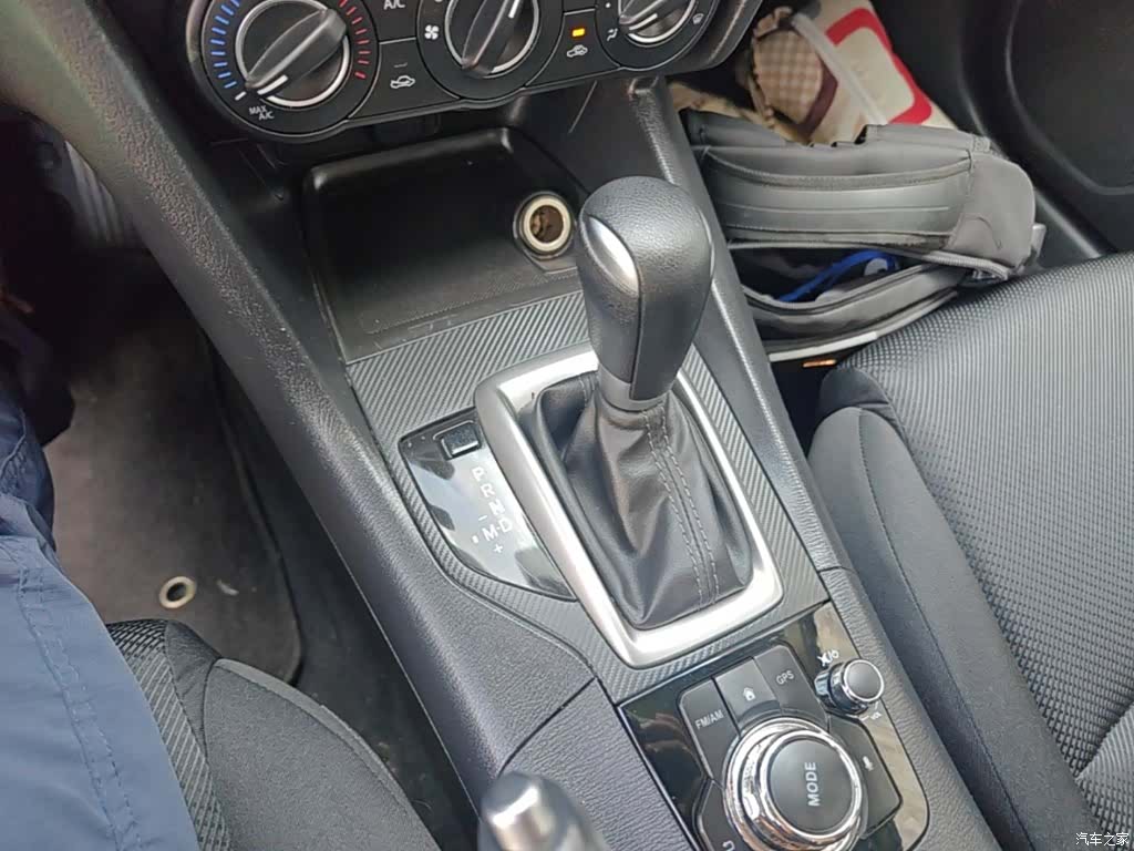 Mazda Mazda3, 2018 14