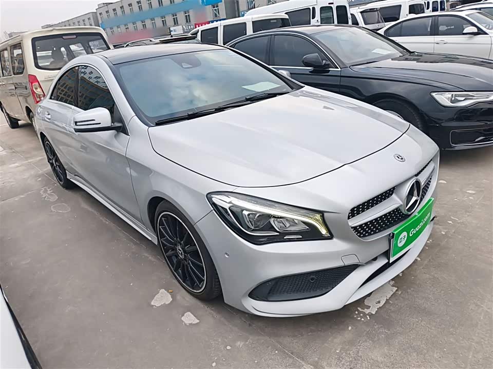 Mercedes-Benz CLA