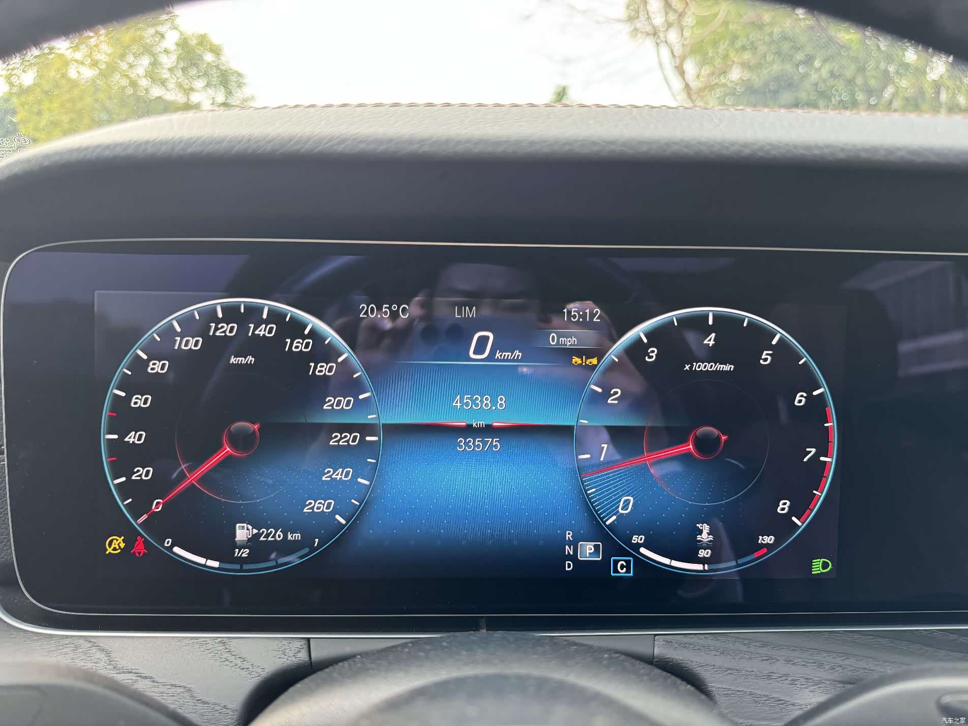 Mercedes-Benz E-Class, 2022 10
