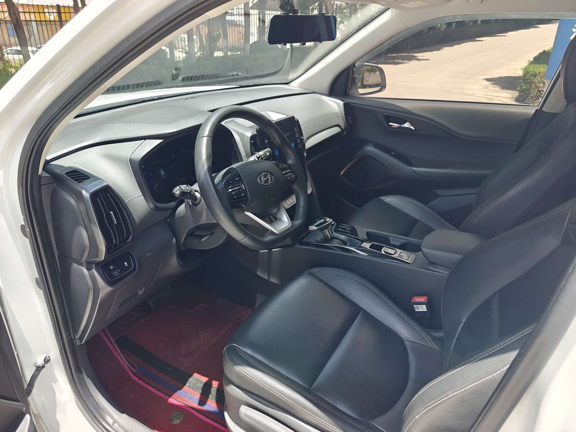 Hyundai ix35, 2022 8