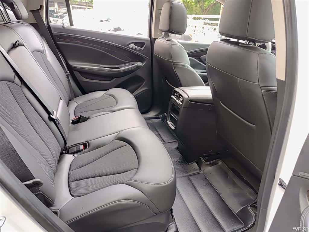 Buick Envision Plus, 2018 11