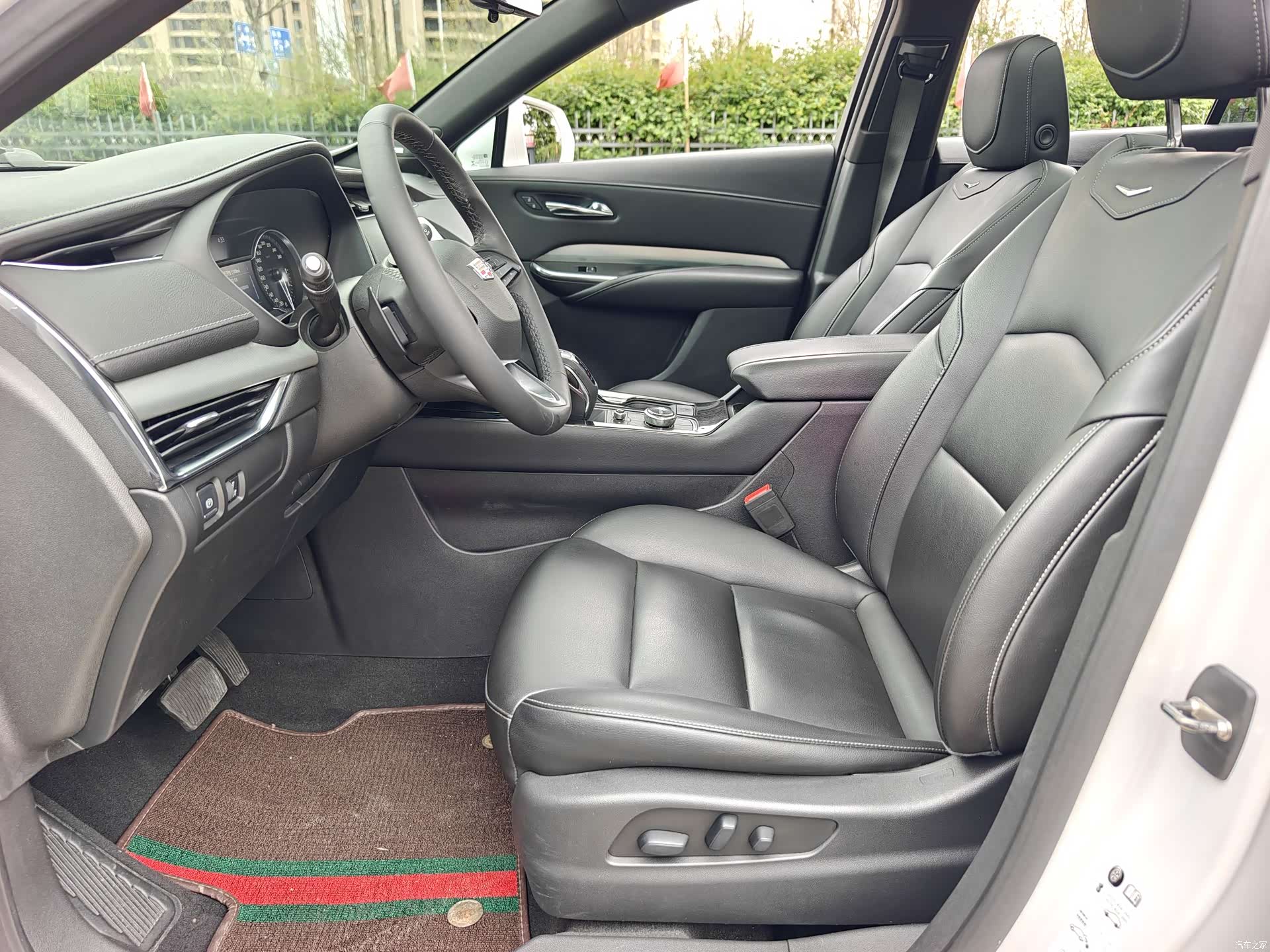 Cadillac XT4, 2019 13