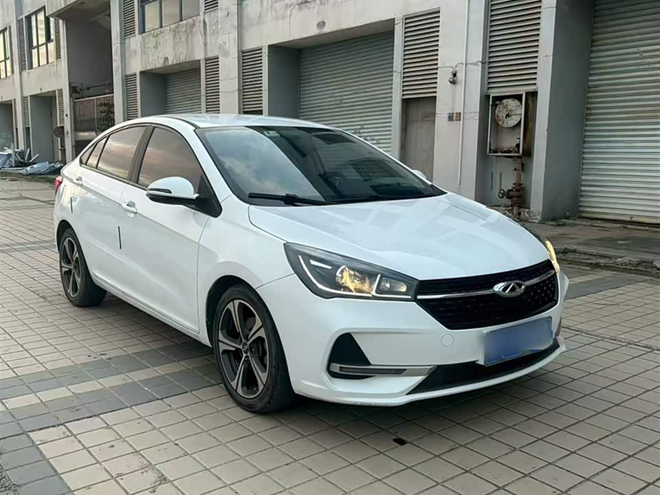Chery Arrizo 5
