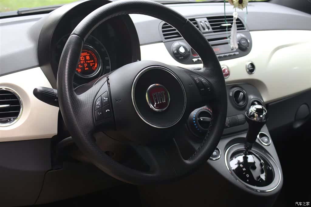 Fiat 500, 2013 12