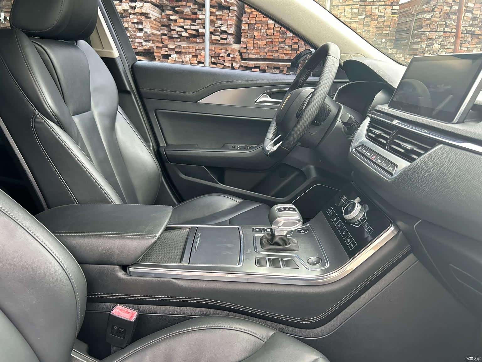 Hongqi H5, 2020 15