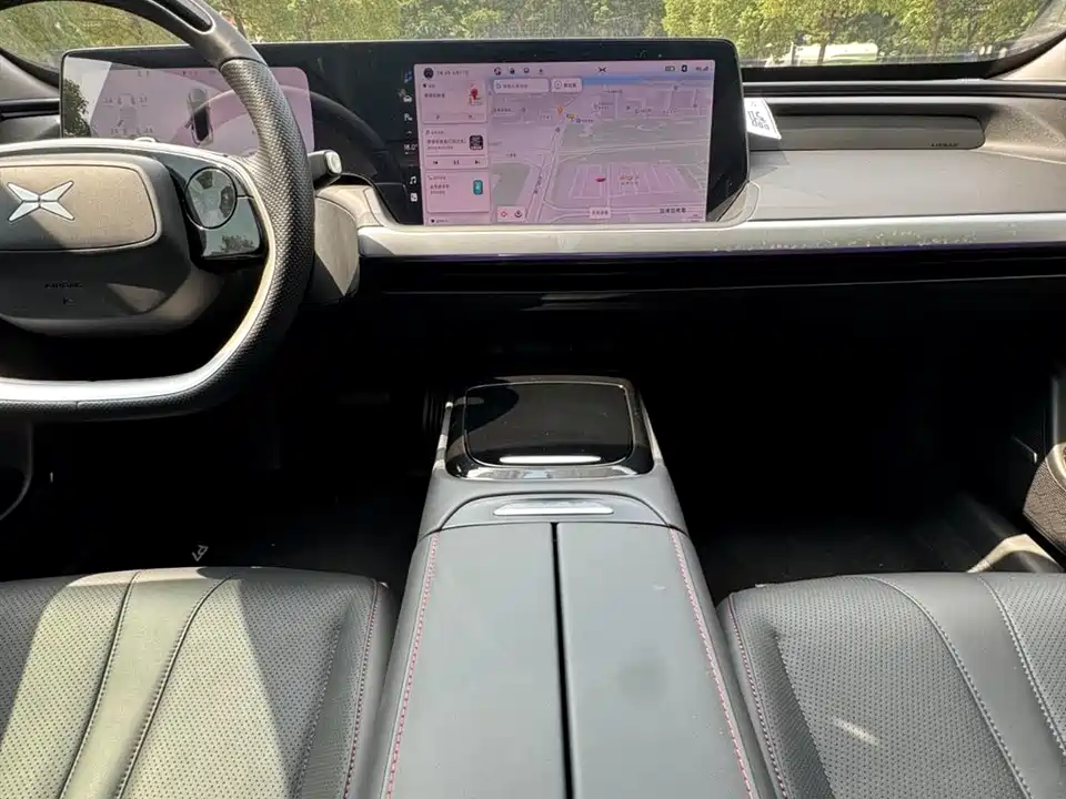 XPENG P7